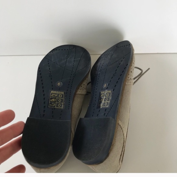 Dolce Vita Oxfords - Picture 5 of 6